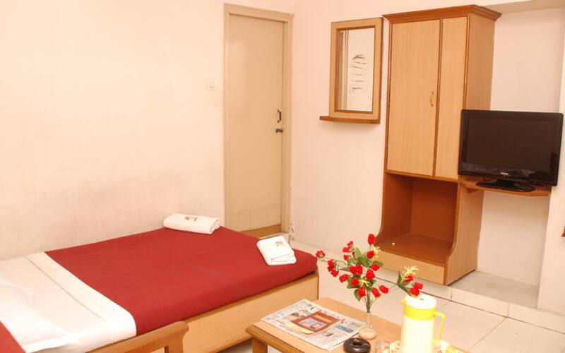 Dwaraka Lodge, Visakhapatnam 5
